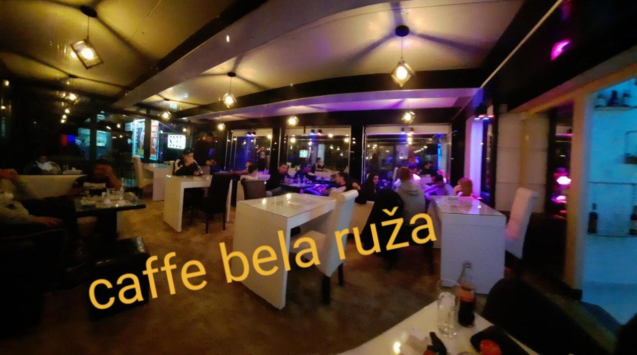 Hotel Bela Ruza Bělehrad Exteriér fotografie